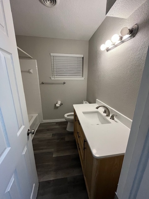 Building Photo - 309 Myrtle Dr