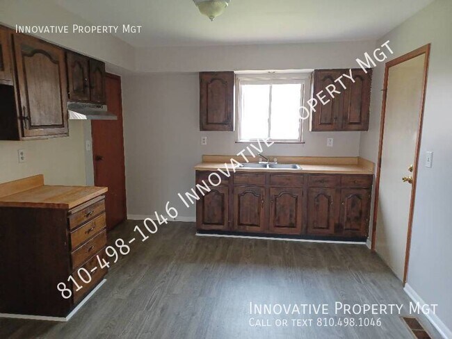 Foto del edificio - Upgraded Ranch Style Home- Beecher Schools...