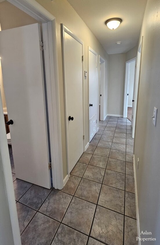 Foto del edificio - 777 NW 1st St