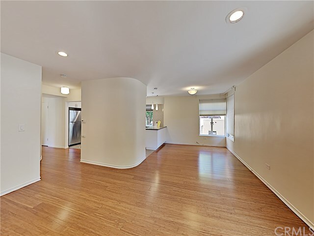 Building Photo - 3360 H St
