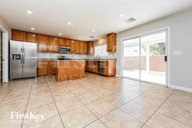 Building Photo - 4913 W Cherokee Run Ct