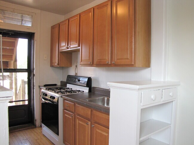 Foto del edificio - 3417 W Drummond Pl