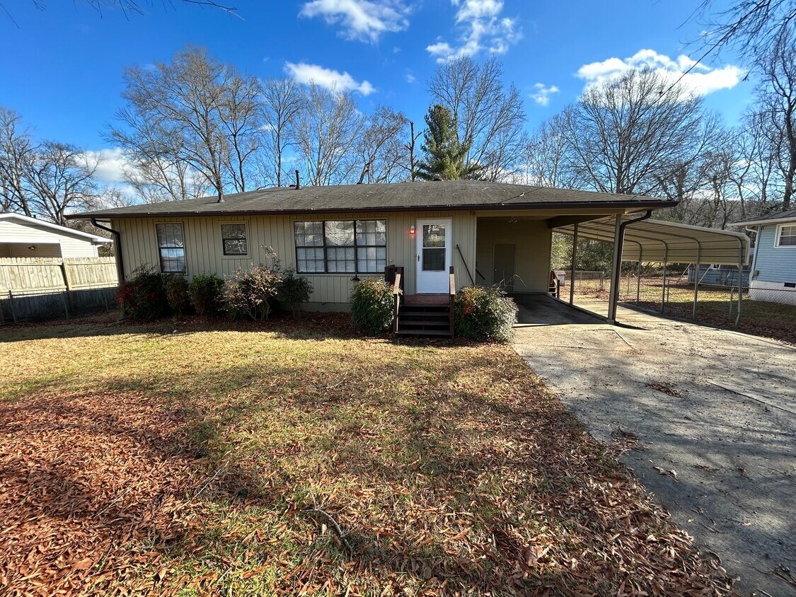 4 Van Tassel Dr SE, Lindale, GA 30147 House Rental in Lindale, GA