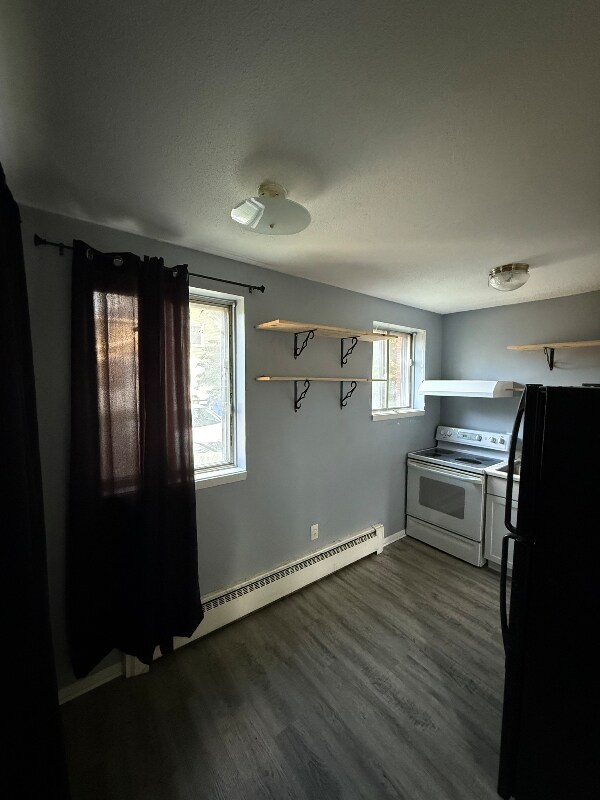 Foto del edificio - 280 Winifred St W