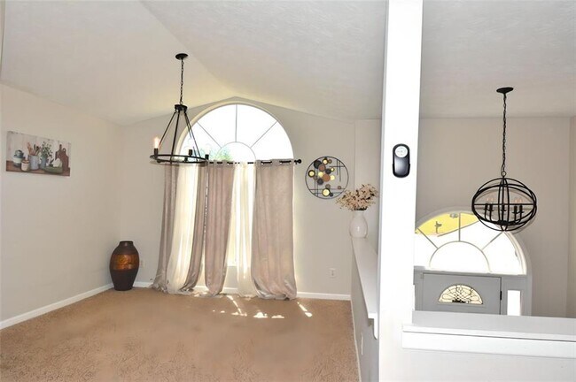 Foto del edificio - 2176 Cold Springs Cir