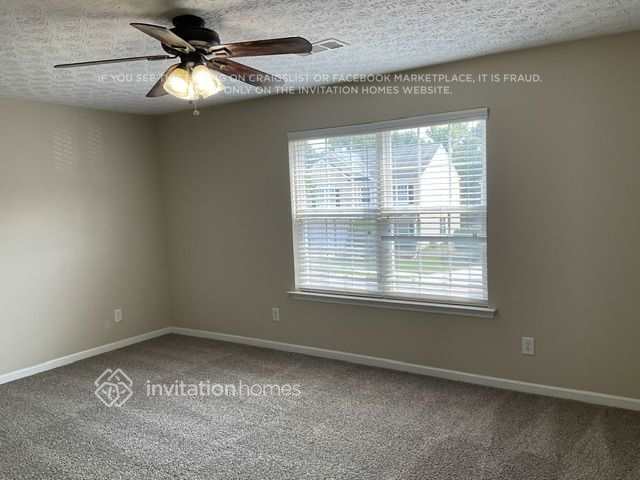 Foto del edificio - 408 Sugar Maple Ct