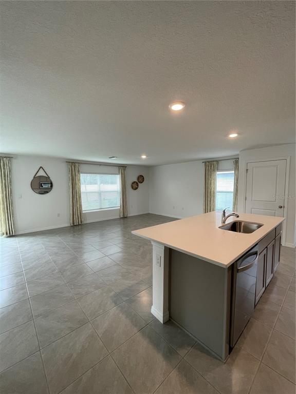 Building Photo - 37059 Kings Crown Dr