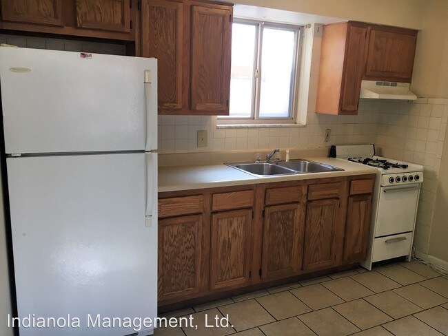 Building Photo - 714-714 Riverview Dr