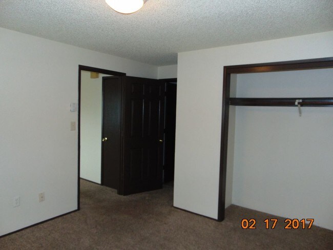 Building Photo - Northwest Medford 1-bedroom apartment