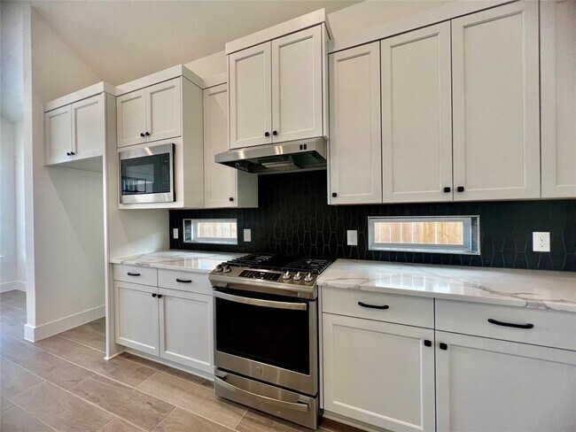 Building Photo - 10642 Blossom Bend Ln