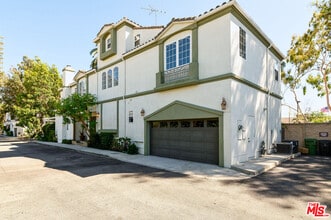 Building Photo - 1008 Harbor Crossing Ln