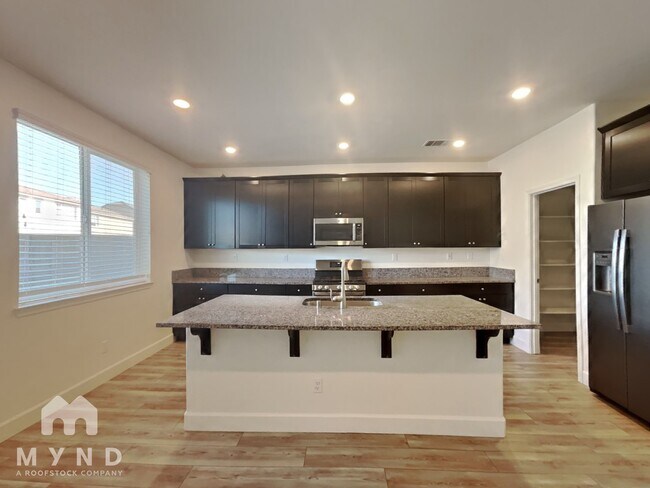 Building Photo - 2062 Maradona Dr