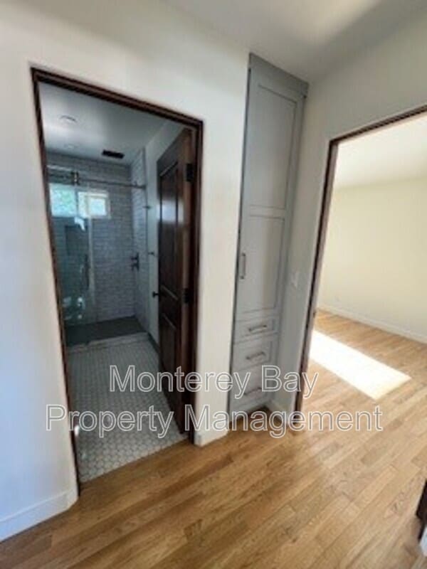 Foto del edificio - 1764 Harding St