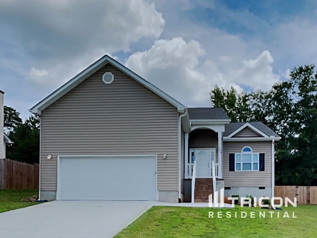 Building Photo - 104 Woodgrove Way Greer SC