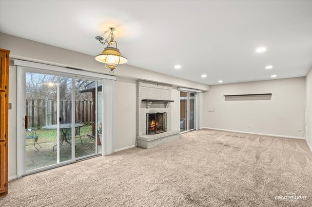 Building Photo - 8119 Oriole Dr