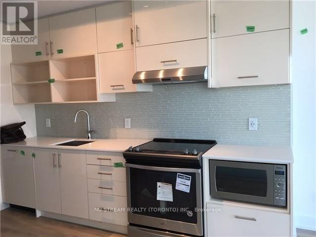 Photo du bâtiment - 150 Fairview Mall Dr