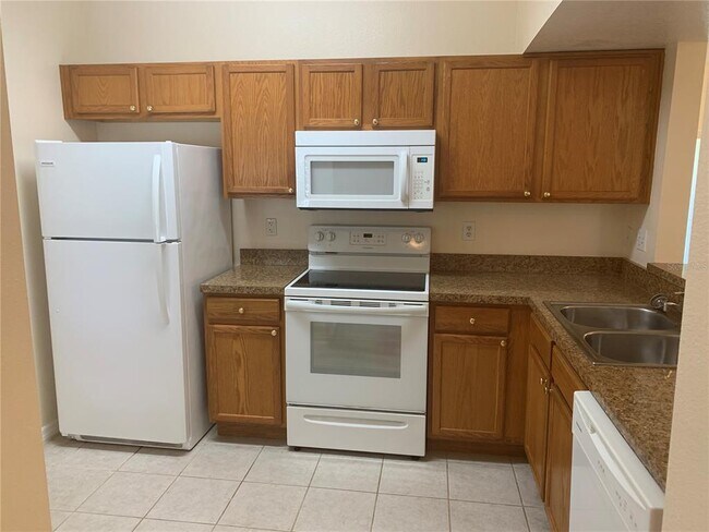 Foto del edificio - 6017 Portsdale Pl