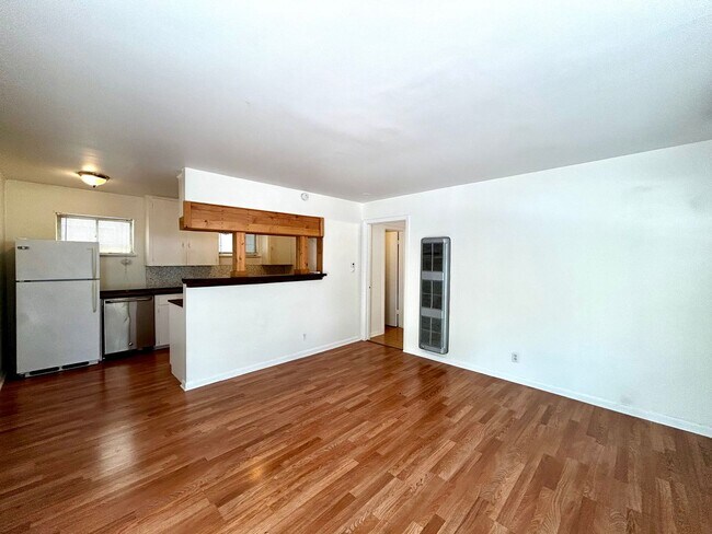 Foto del edificio - 3304 Tom Green St