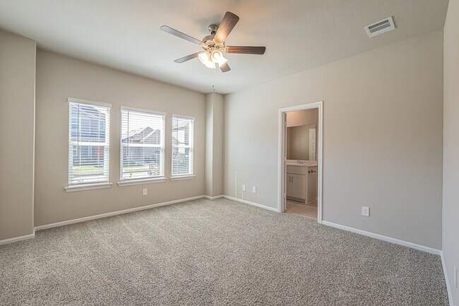 Foto del edificio - 3113 Pecan Farm Ln
