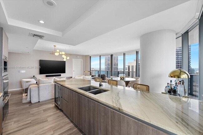 Foto del edificio - 801 S Miami Ave