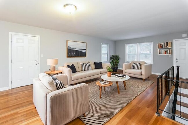 Building Photo - 2761 Oldknow Dr NW