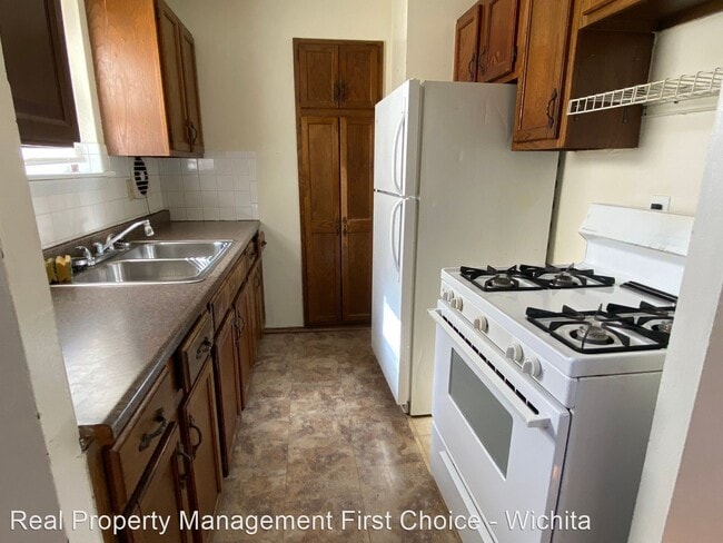 Building Photo - 1 br, 1 bath House - 6411 E Cottonwood Lane