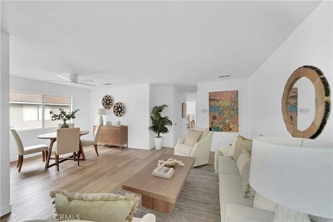 Foto del edificio - 1720 N Willow Woods Dr