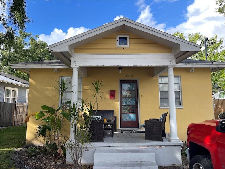 Foto principal - 2312 E 9th Ave