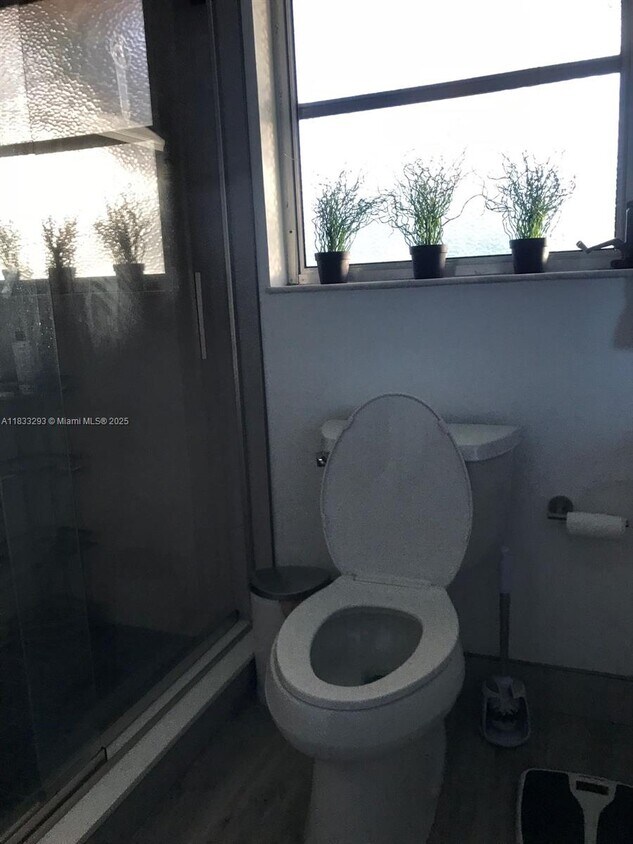 Foto del edificio - 4200 Oaks Terrace