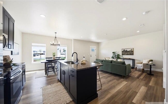 Building Photo - 1389 Remington Trl