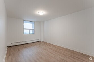 2BR, 1BA - 1106SF - Primary Bedroom - 2450 & 2460 Weston Rd