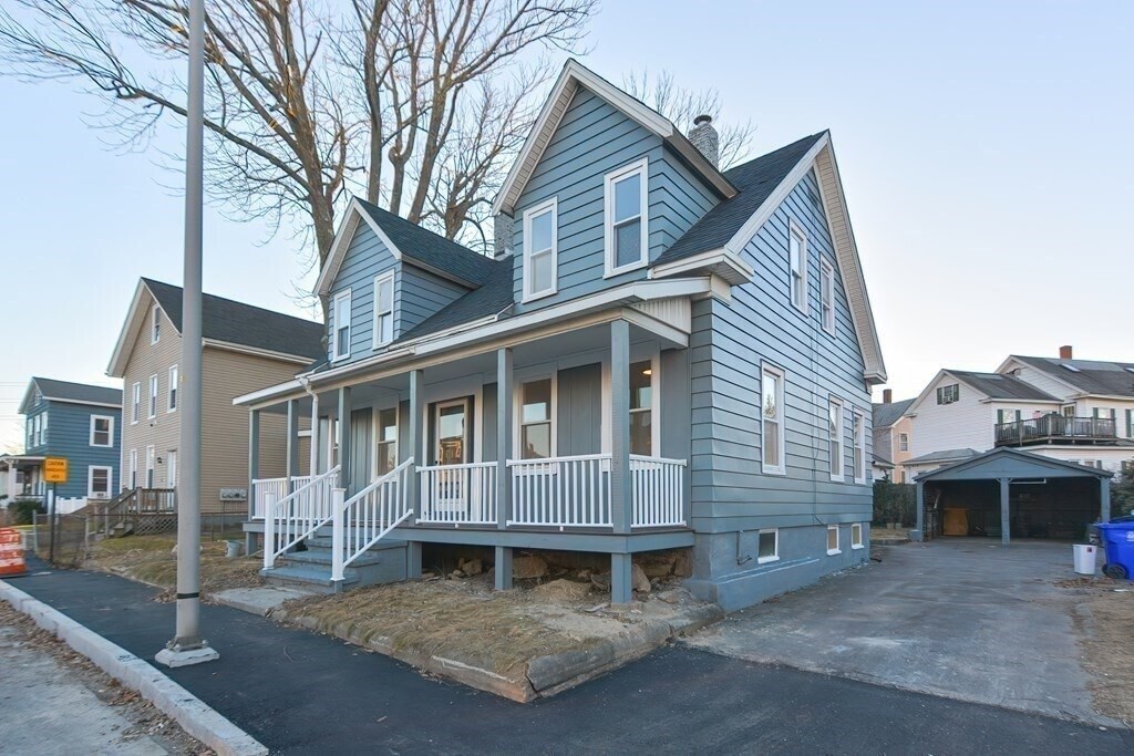 Primary Photo - 235 Weir St