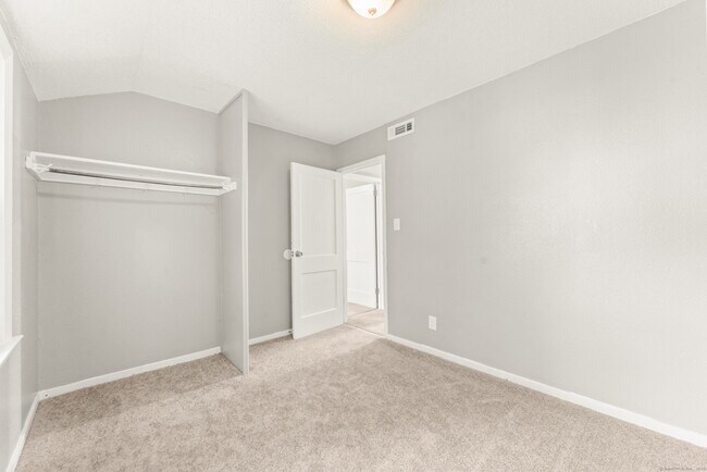 Dormitorio - 103 Cannon Rd