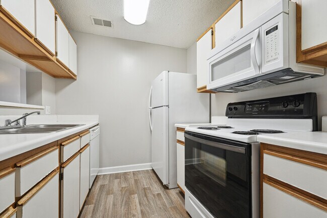 Photo - 303 Smith Level Rd House