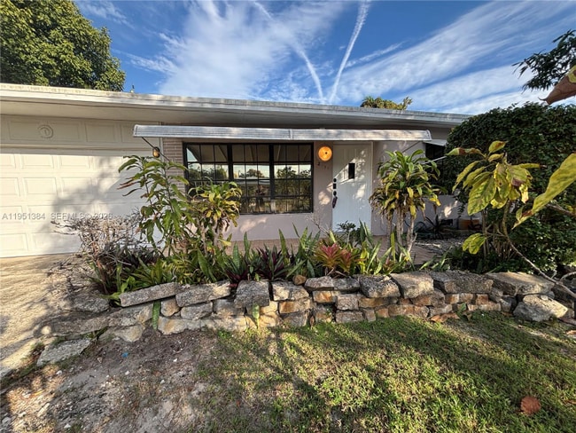 Photo - 2510 NE 9th Terrace House