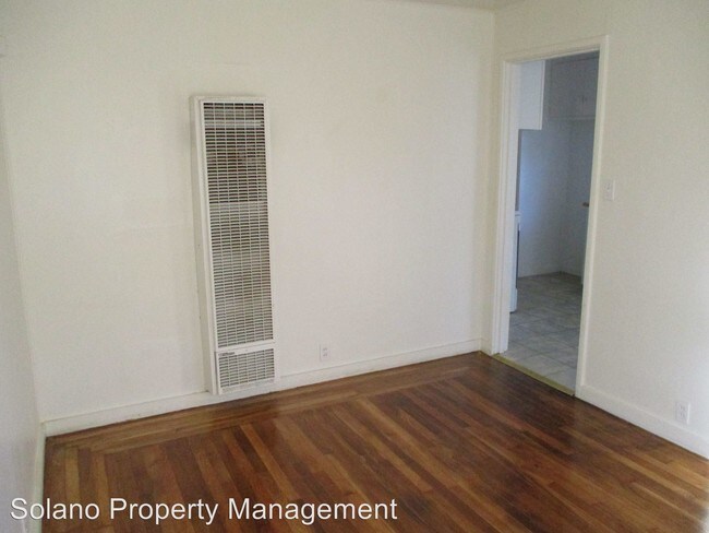 Building Photo - 1 br, 1 bath House - 754 E. Tabor Ave.