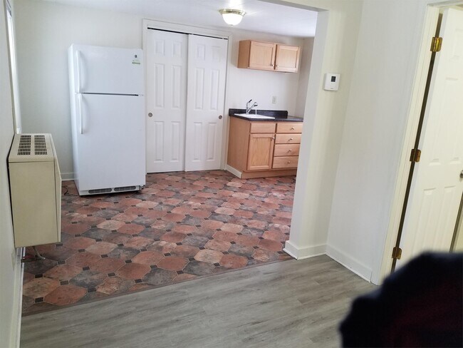 Foto del edificio - 1608 Bemidji Ave N