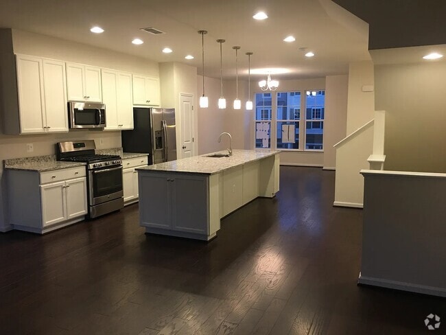Building Photo - 8148 Honey Bee Way