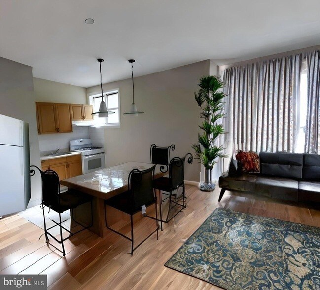 Foto del edificio - 1801 N 33rd St