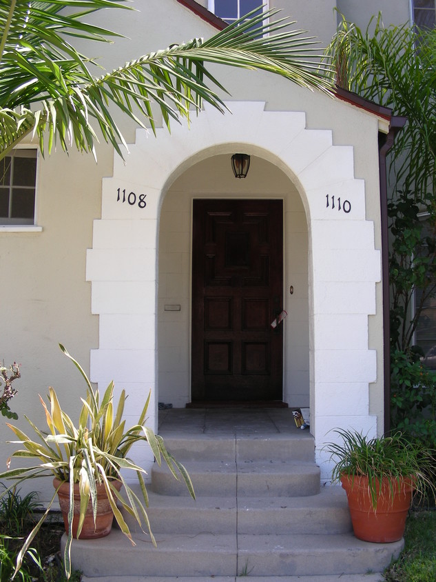 Primary Photo - 1108 S Redondo Blvd