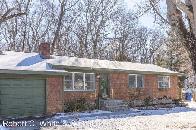 Foto del edificio - 3 br, 2 bath House - 137 Doreen Drive