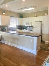 Building Photo - 3947 Gladiola Ct