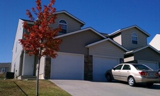 Foto principal - Patriot Point Townhomes