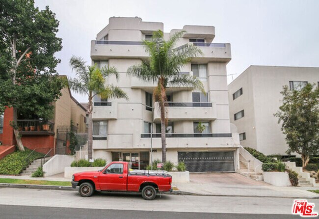 Foto del edificio - 811 S Lucerne Blvd
