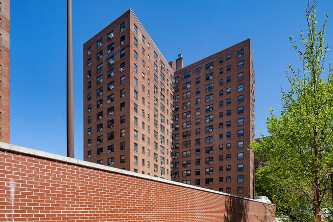 Building Photo - Anita Terrace