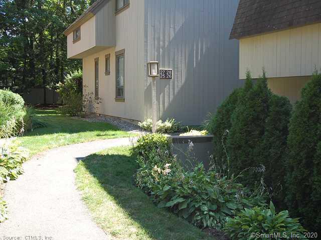 Foto del edificio - 27 Mallard Dr