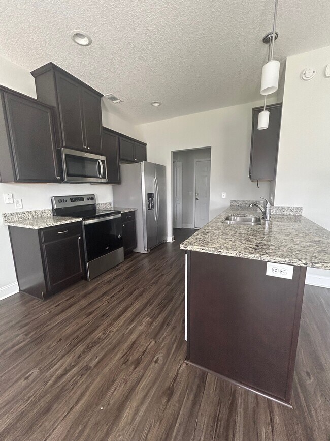 Foto del edificio - 864 Grayson Ave