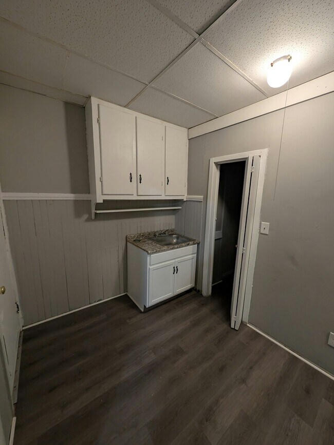 Foto del edificio - 1176 E 61st St