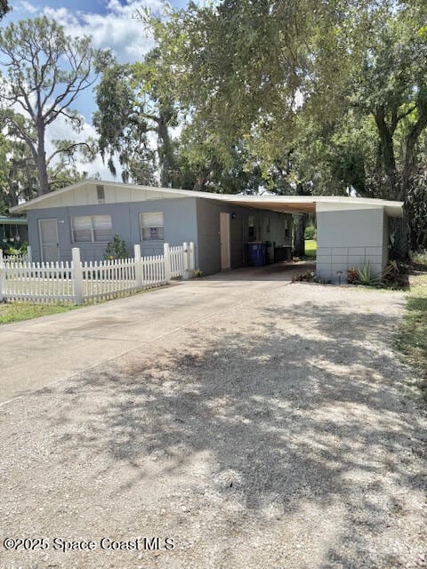 Primary Photo - 915 S Fiske Blvd