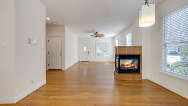 Building Photo - APPLICATIONS RECEIVED. Fantastic End-Unit ...